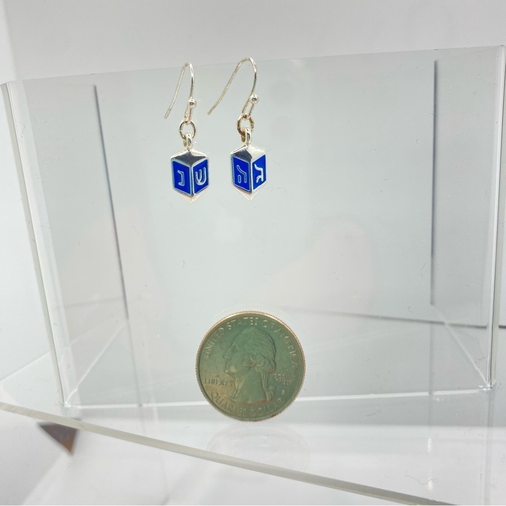Avon Silver-Tone & Blue Dreidel Pierced Earrings - Picture 3 of 6